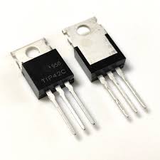 TIP42C PNP Power Transistor TO-220 – 6A 100V High Power BJT for Amplifier & Switching Circuits(BL)